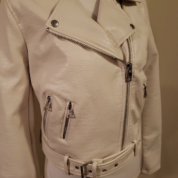 Early Black Friday! Levis Off White Faux Leather Jacket - Medium - Picture 2 of 6